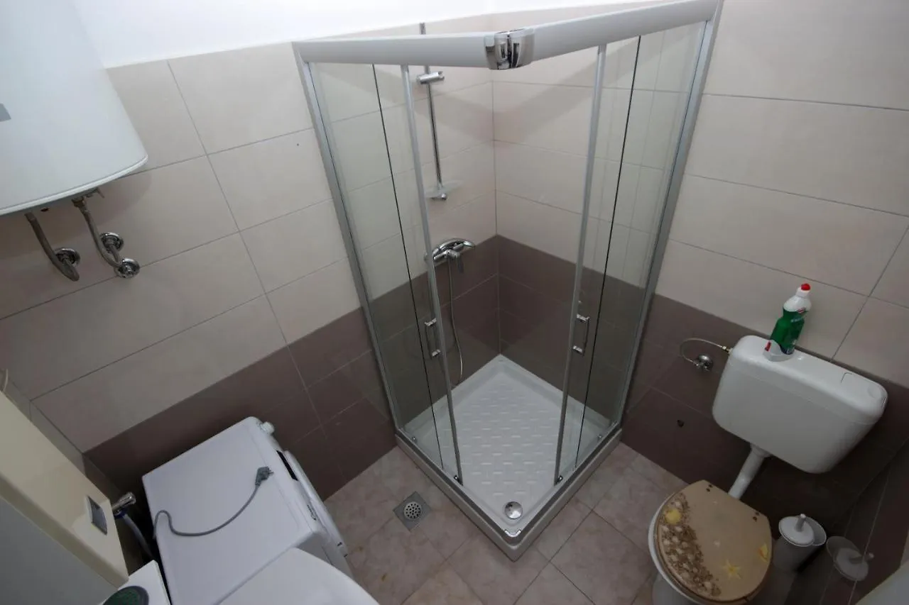Apartments Fjolla Labin  Croatia
