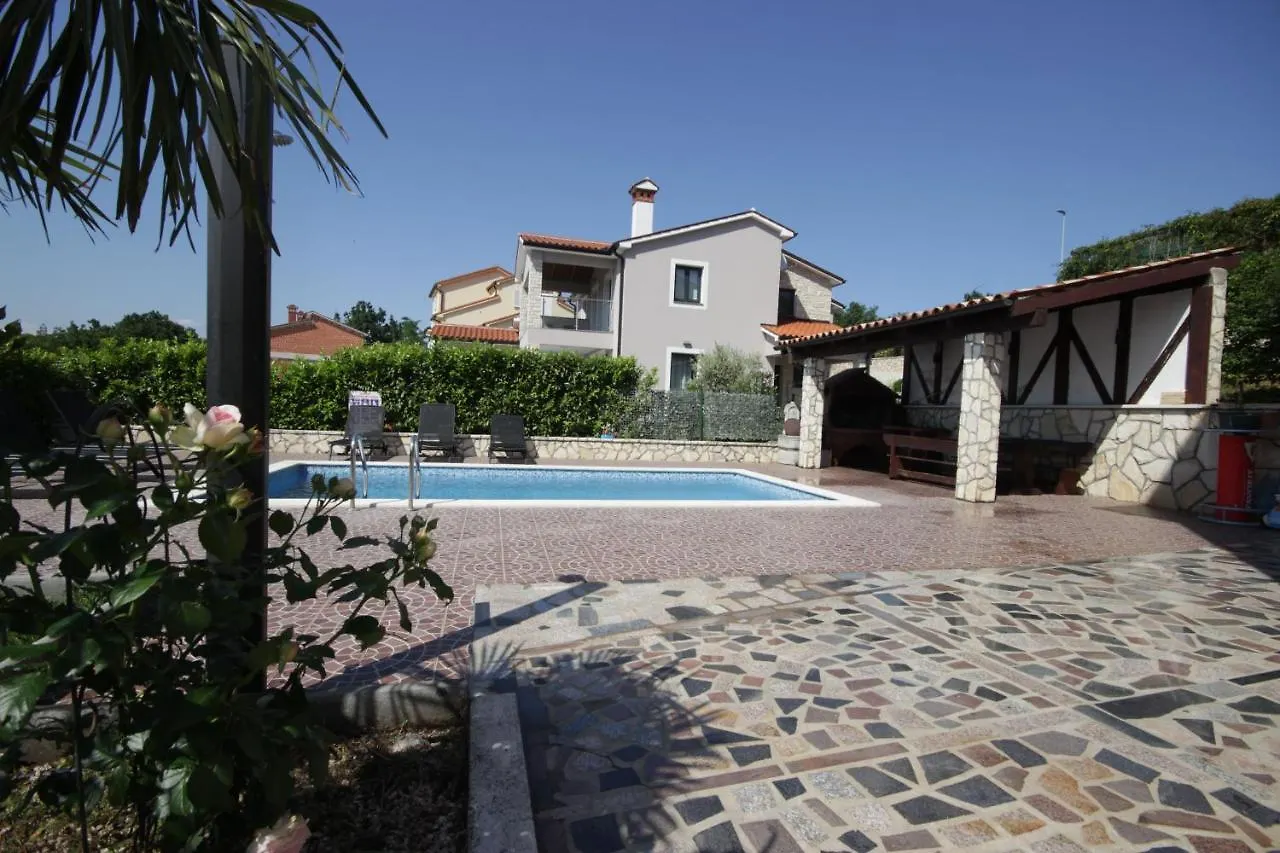 Apartments Fjolla Labin