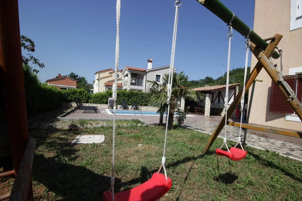 Apartments Fjolla Labin  Croatia
