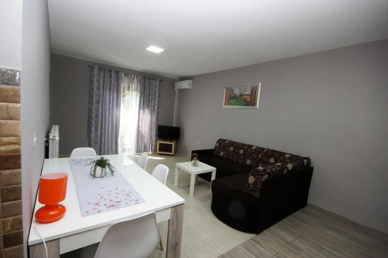 Apartments Fjolla Labin  0*, Labin (Istria)