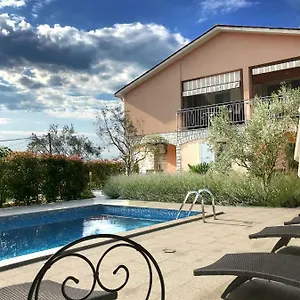 Bellistra Apartment